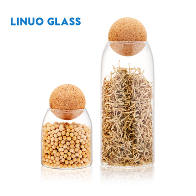 코르크 뚜껑이 달린 유리병