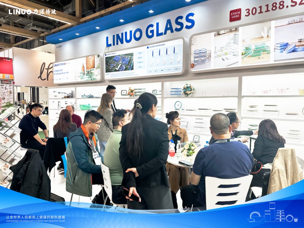 1773970836677405. jpg Novos e deslumbrantes produtos exibem a força essencial do Linuo Special Glass na Ambiente. jpg
