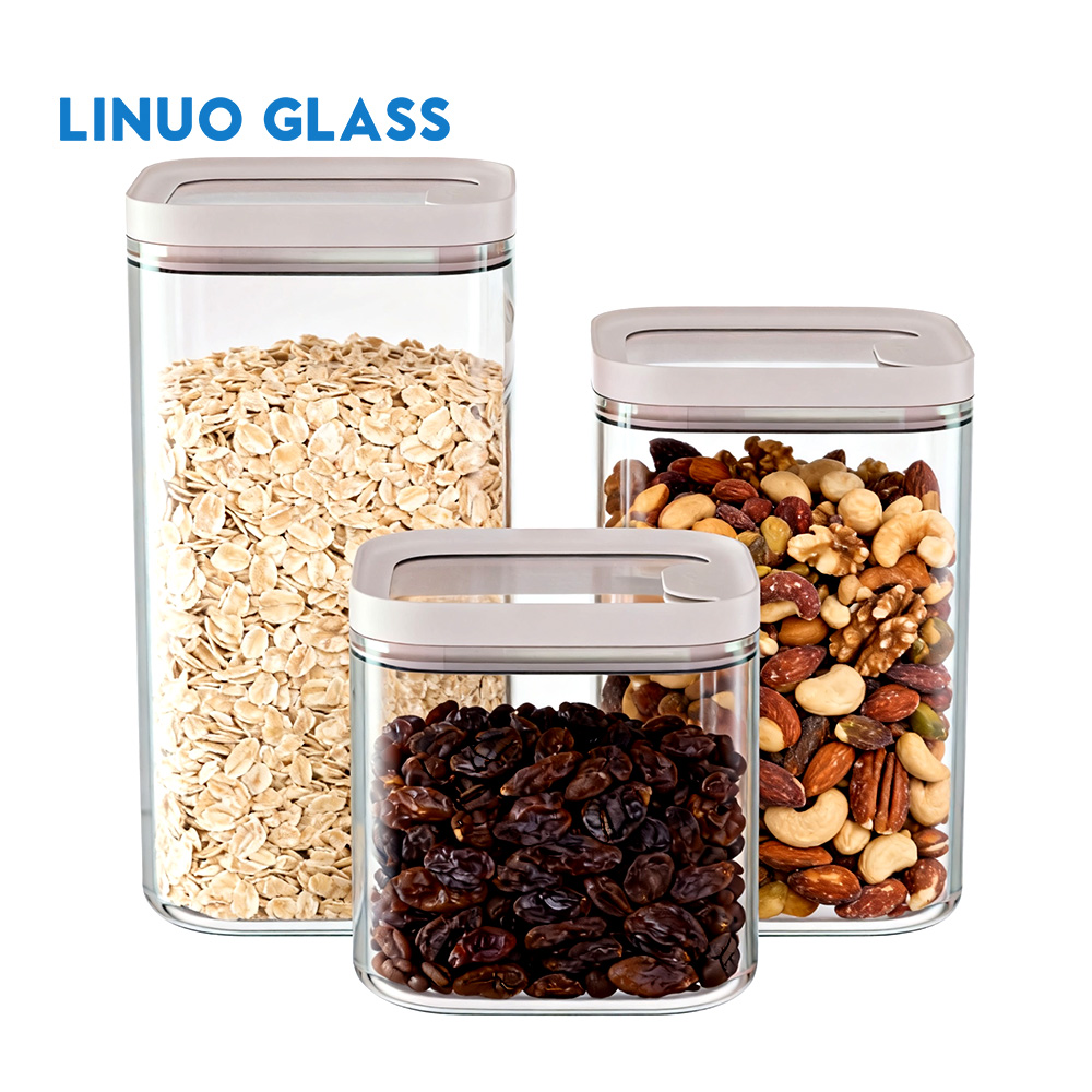 Glasvorratsdosen mit silikonversiegelten Deckeln